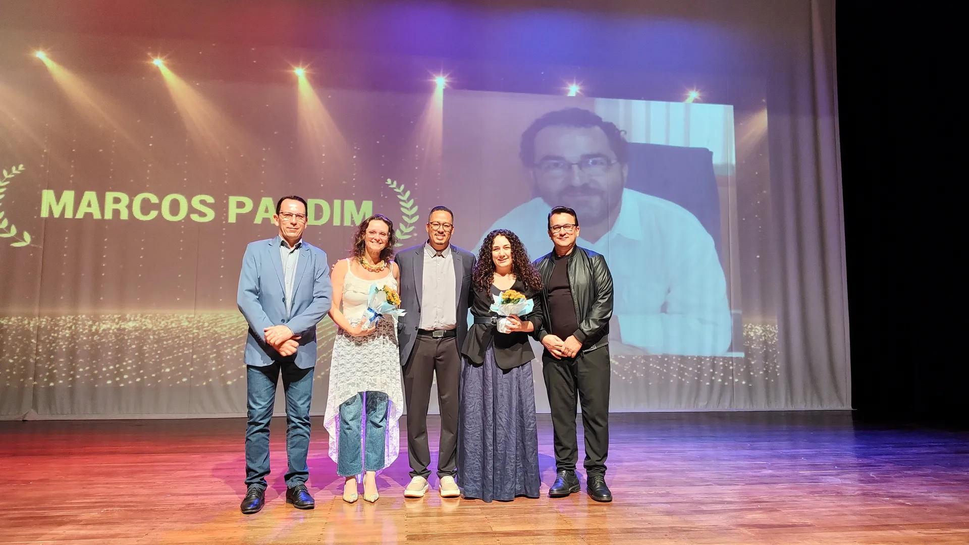 Profissionais da cultura local são homenageados