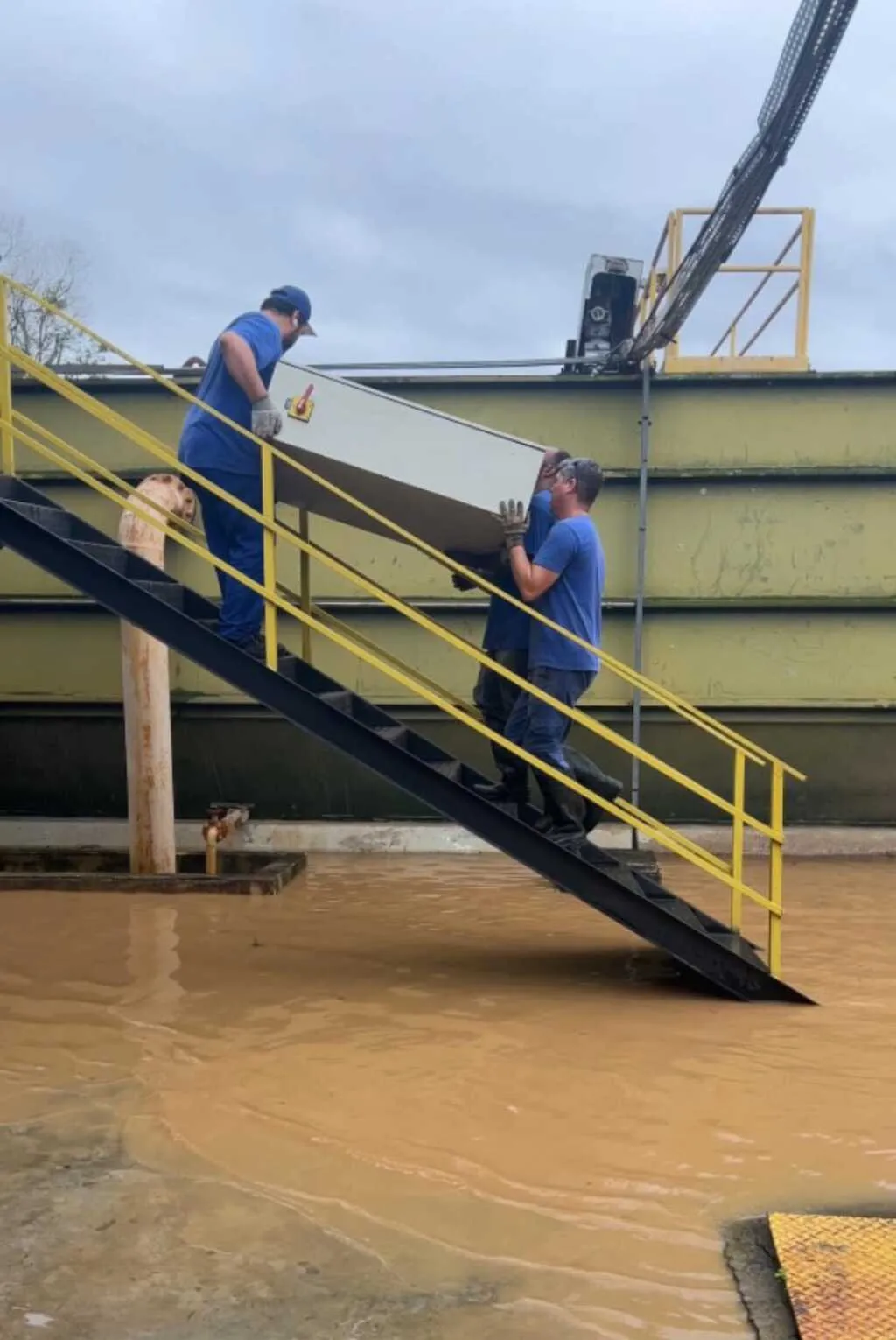 ETA João Jabour alaga após fortes chuvas e abastecimento de água é interrompido em 28 bairros de Salto