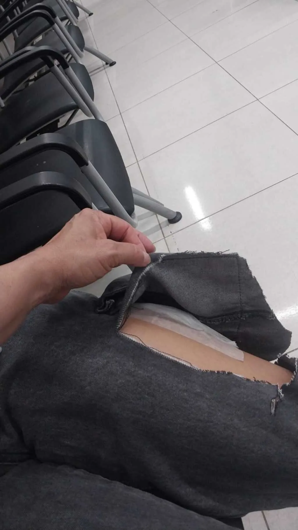 Em pleno Agosto Lilás, jovem de 17 anos é agredida com soco e facada pelo namorado em Salto