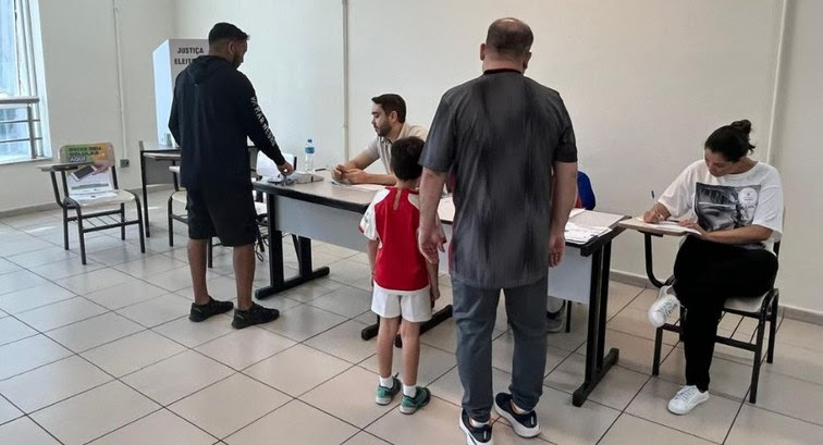 Mesários: saiba como verificar se você foi convocado para as Eleições 2026