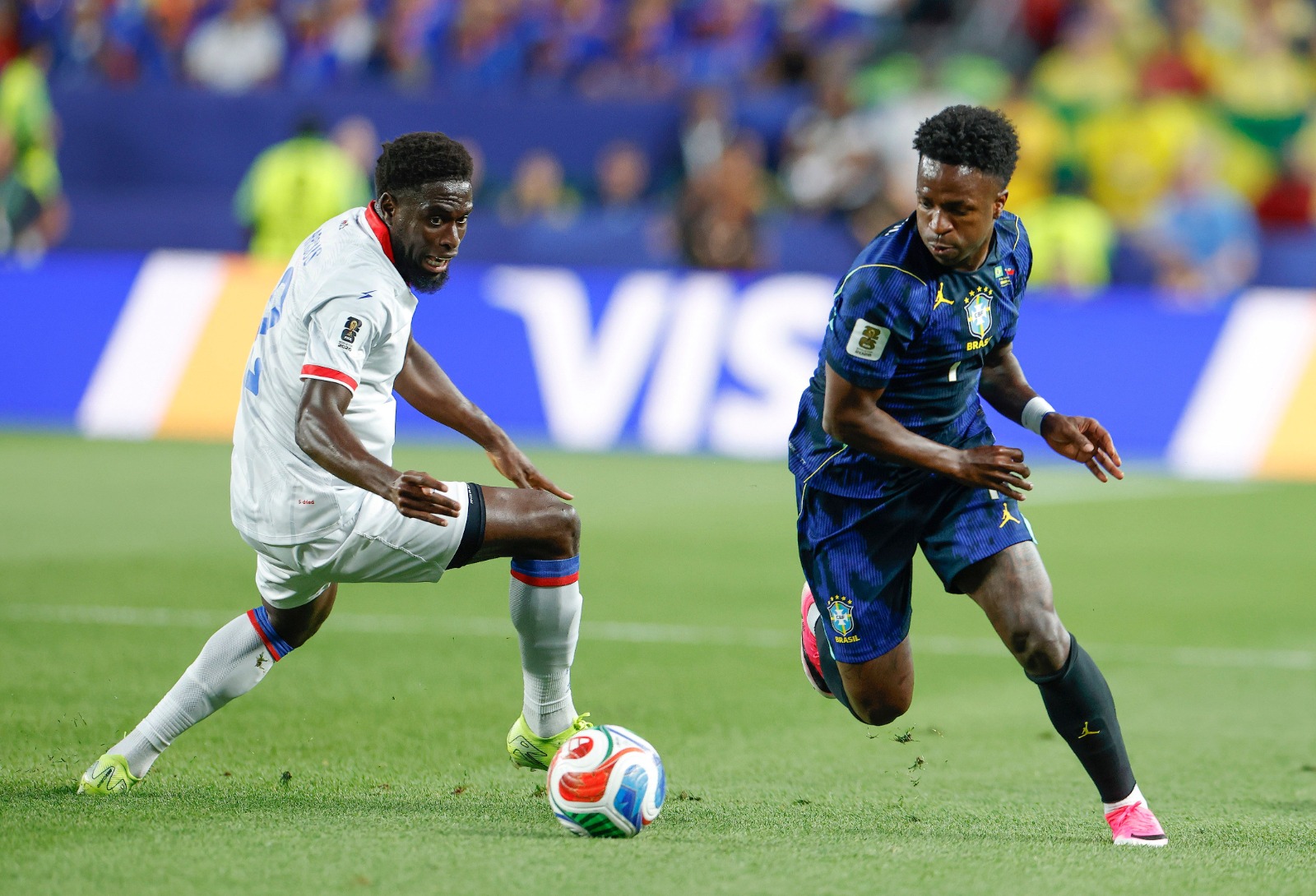 Vitória pode colocar Brasil em jogo às 14h na segunda