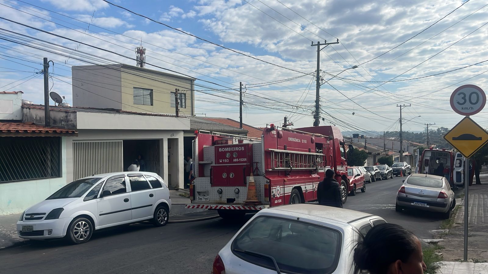 Explosão em porão de residência deixa um morto em Salto