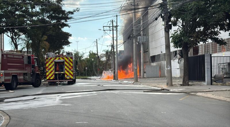 Incêndio atinge empresa de produtos químicos em Indaiatuba