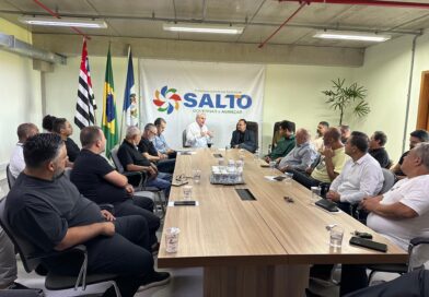 Secretário de  Estado toma café com pastores em Salto