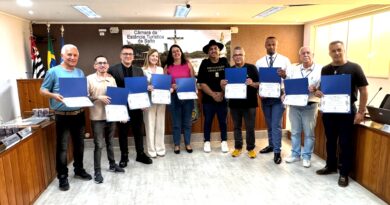 No Dia do Jornalista, Câmara de Salto homenageia profissionais da comunicação