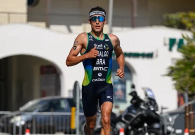 Atleta saltense conquista prata na Série Mundial de Triatlo