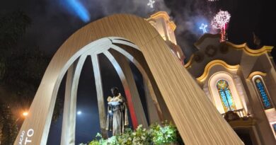 Corpus Christi reúne fiéis com tapetes, procissão e missas em Salto nesta quinta-feira
